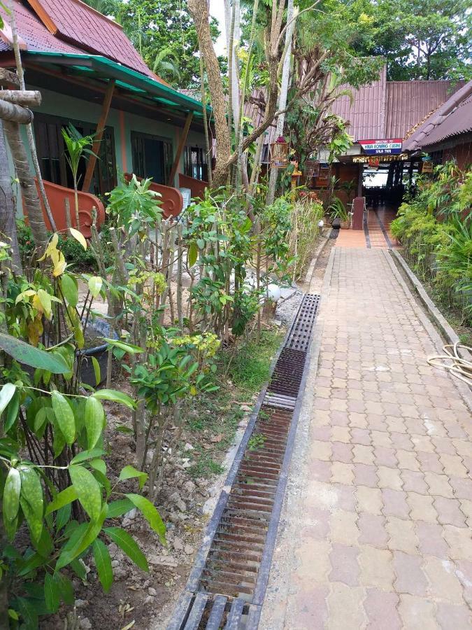 Aonang Beach Home Krabi By Eksteriør billede