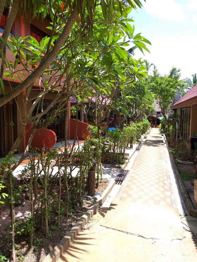 Aonang Beach Home Krabi By Eksteriør billede