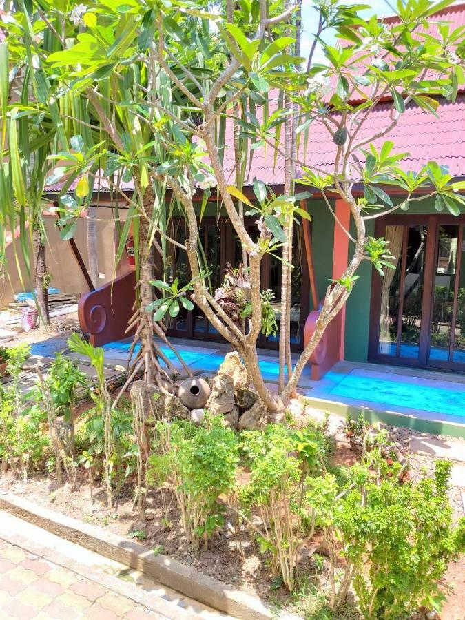 Aonang Beach Home Krabi By Eksteriør billede